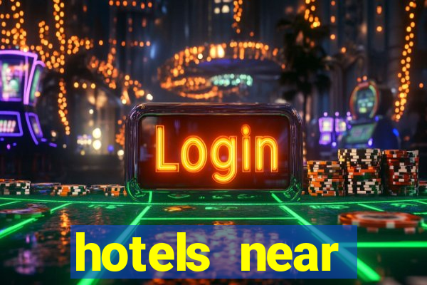 hotels near liverpool hospital